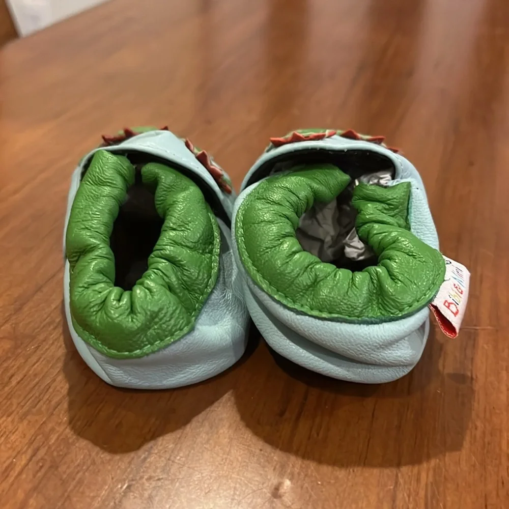 Bibi and Mimi Dino Dinosaur Crib Shoes Sneakers new Boys Girls Size 0-6 Months